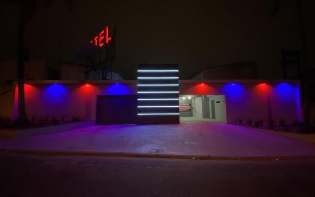 Light Motel