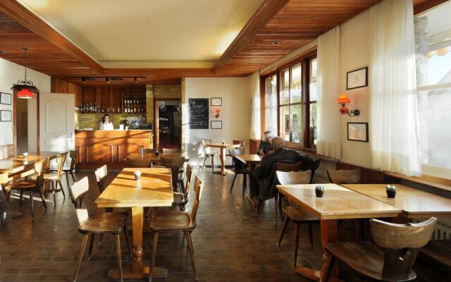Châtonneyre Hôtel et Restaurant