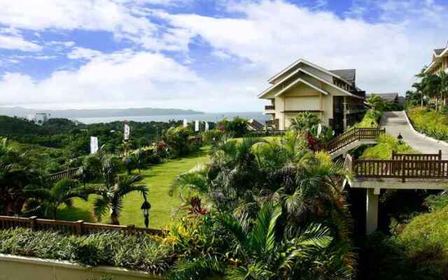 Casa de Miguelitos Blanc 210 at Alta Vista de Boracay