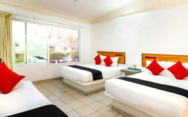 Hotel Parotas Manzanillo