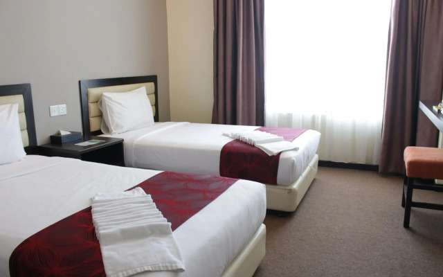 Paradise Spa Hotel
