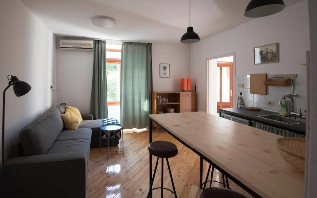 Mila Vila - Charming apartment near the sea