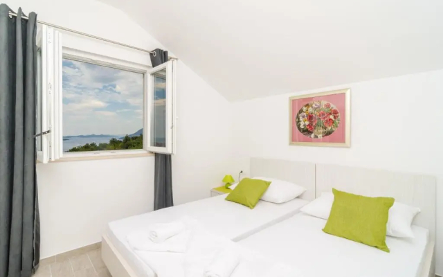 Apartments Villa Dadic