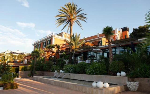 Hotel Les Rotes