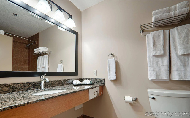 Best Western Plus Chateau Inn Sylvan Lake