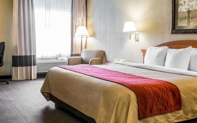 Baymont by Wyndham Flint Airport North