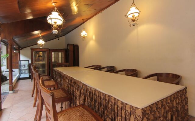 OYO 194 Hotel Sapta Gria