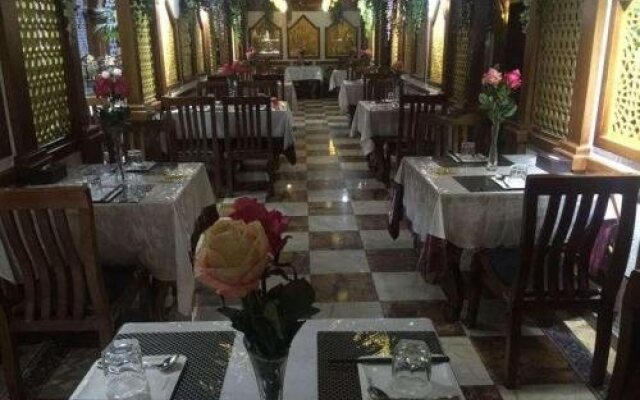 Nu'erlan Hotel