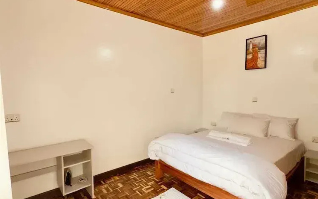 Lux Suites Hostpoa Airbnb's Eldoret