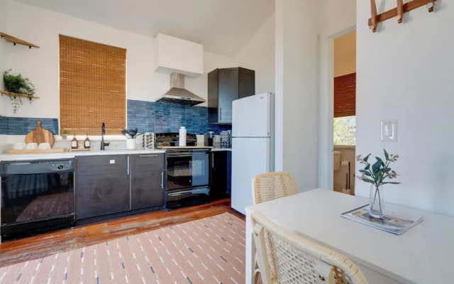 Stylish Home Near Lake Travis w/ Entertainment