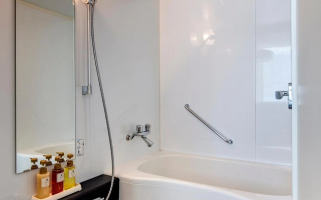 Somerset Ginza East Tokyo – Bathroom – Tokyo