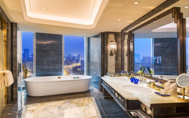 Wanda Reign Chengdu