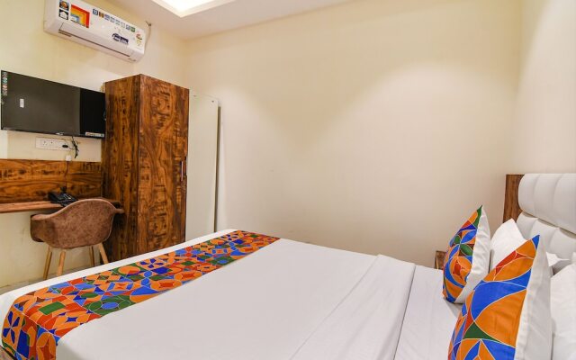 Fabhotel The Hastings Club