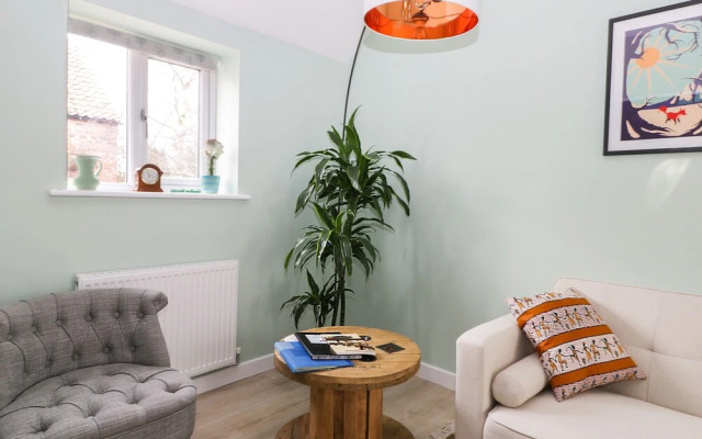 Robin's Nest Cottage