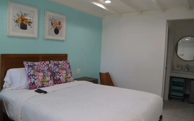 Calafia Inn