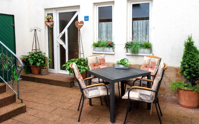 Ferienwohnungen & Gästezimmer Kachel