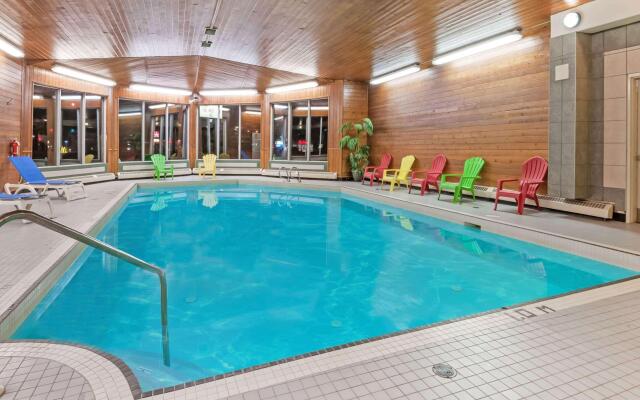 Stony Plain Inn and Suites