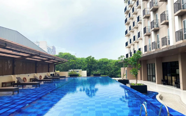 Simply Look Apartment Studio at Azalea Suites