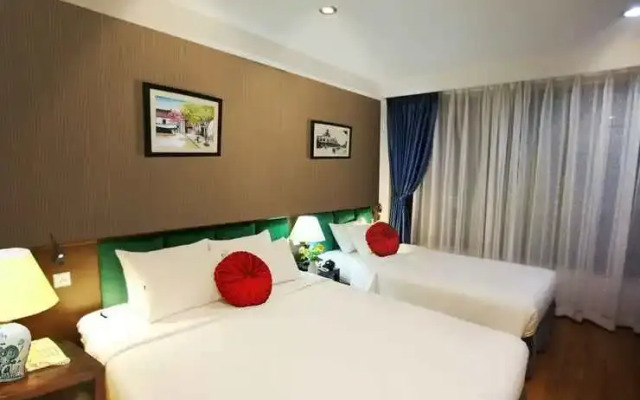 Aviary Hanoi Hotel  Travel