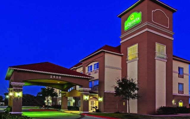 La Quinta Inn & Suites Angleton