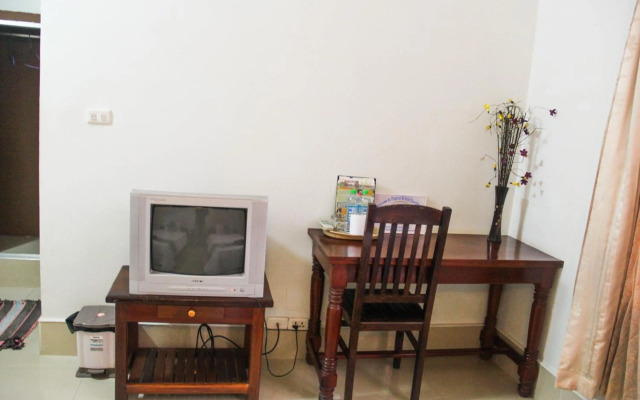 Tropical Breeze Guesthouse