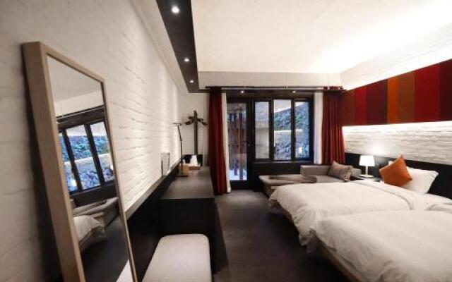 Yunxi Daijia Mountain Guesthouse