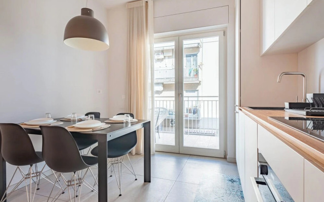 Marina Apartment 100m From Sea
