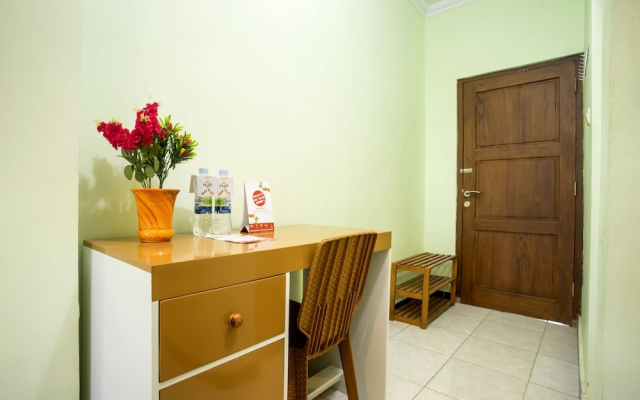 OYO 1419 Rhona Guest House Syariah