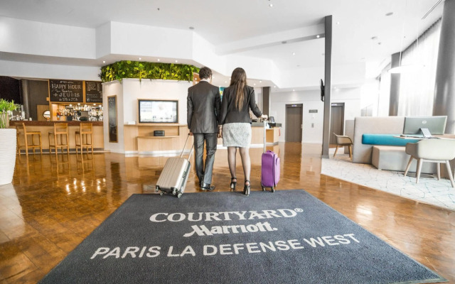 Courtyard by Marriott Paris La Defense West - Colombes