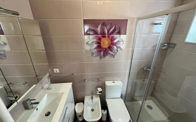 Stunning 4-bed House