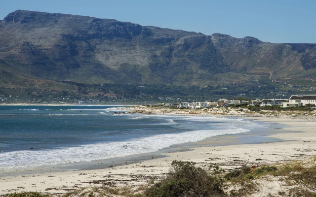 The Last Word Long Beach