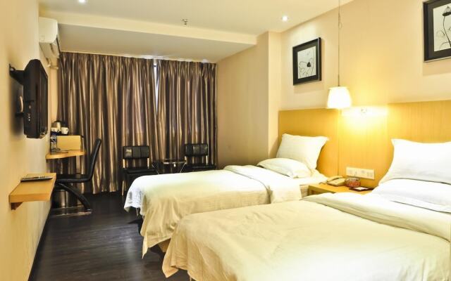 Sealy Hotel