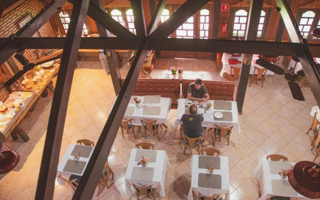 Italian Palace Hotel