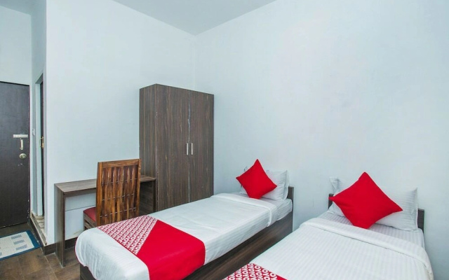 OYO 13934 Shri Krishna Hometel