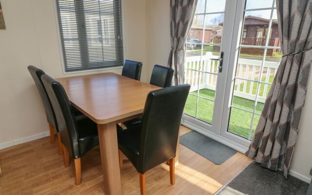 15 Silverdale