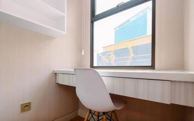 Great Deal And Homey Studio Transpark Cibubur Apartment