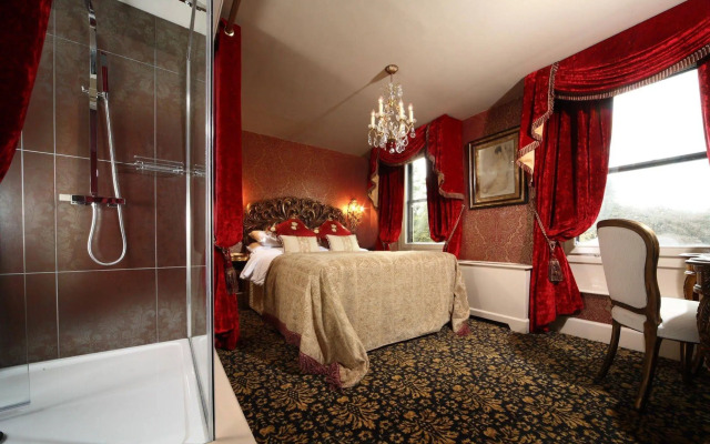 OYO The Townhouse