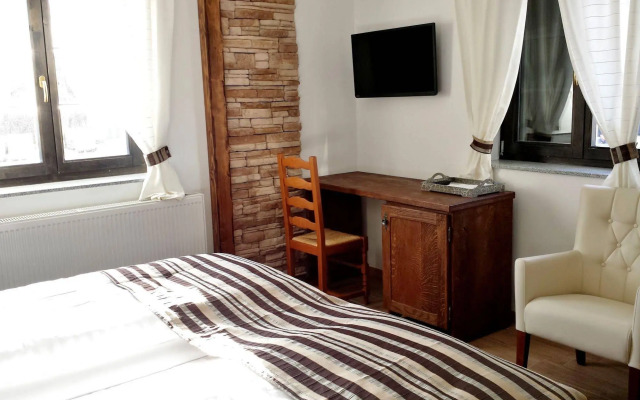 Ethno Garden Apartments