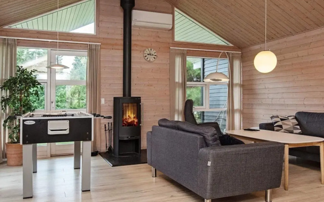10 Person Holiday Home in Vaeggerlose-by Traum
