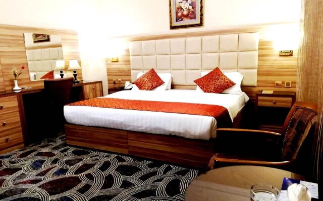 Roshan Al Azhar Hotel