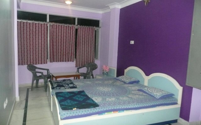 Shiva Guest House