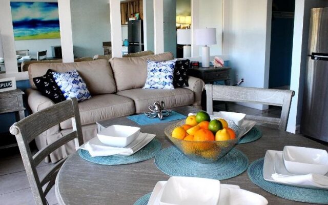 The Bay Inn at the Lani Kai