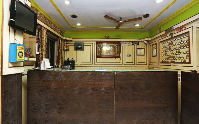SPOT ON 40303 Hotel Surya