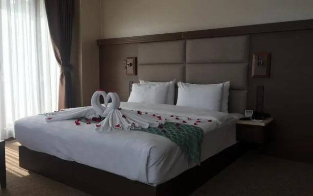 Sera Lake Resort