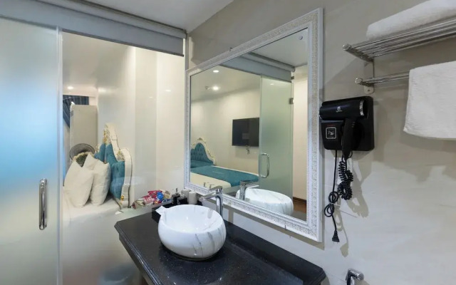 Royal Hotel Thanh Tri