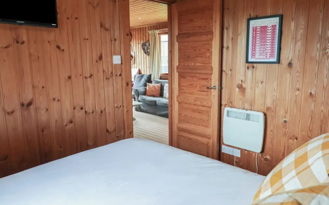 10 Pinewood Retreat