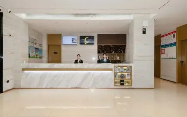City Convenient Hotel