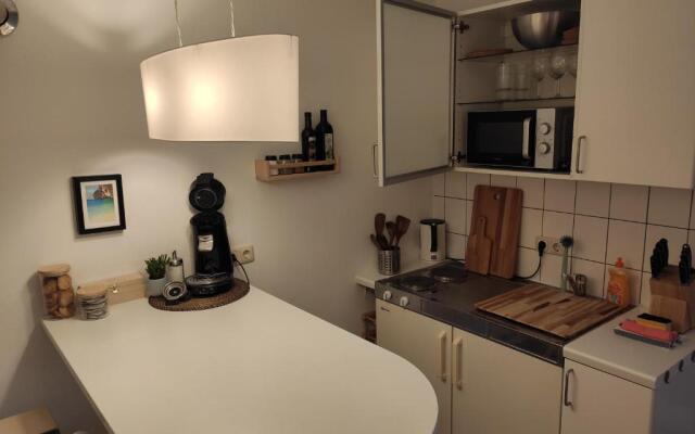 Stay Awesome - Sophienstraße Apartment im Zentrum und Netflix