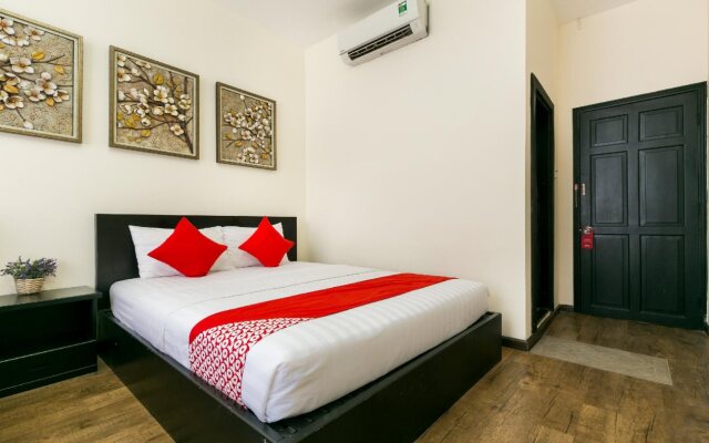 Castella Hotel