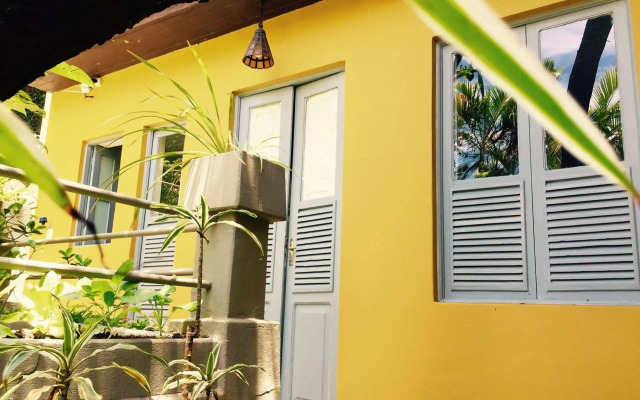 Casa Amarelo par Robert le Héros